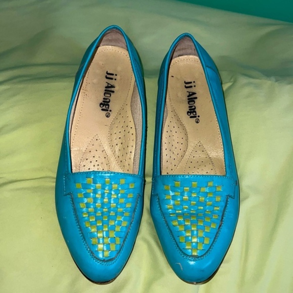 Vintage teal and green shoes